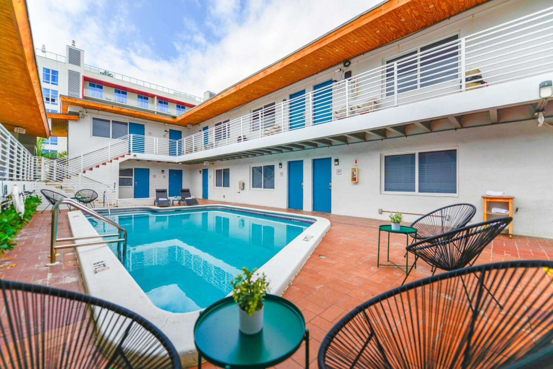 דירות הוליווד Outstanding Oceanfront Unit With Parking&Pool - M36 מראה חיצוני תמונה